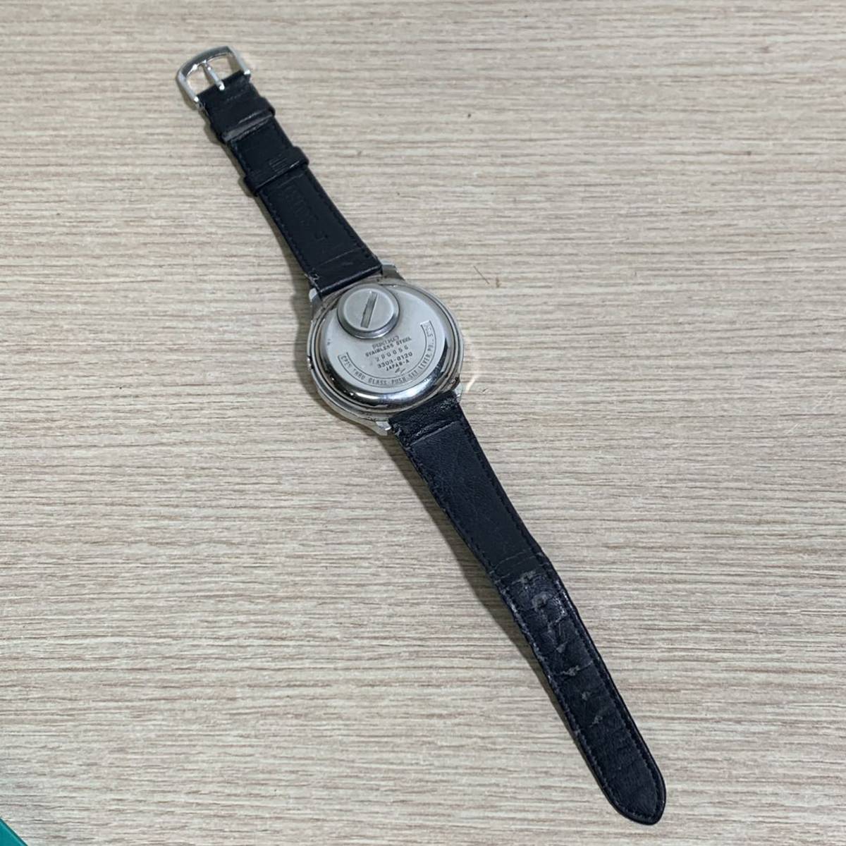 SEIKO セイコー EL-330 3303-8120 電磁テンプ 3針 デイデイト グリーン文字盤 時計 腕時計 メンズ腕時計 不動 ベルト社外_画像6