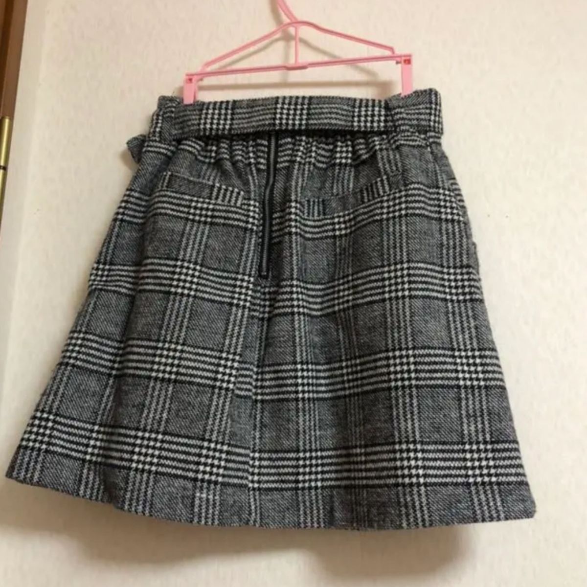Heather ヘザー　ミニスカート　ベルト付き　台形スカート　チェック柄　グレー　インナーパンツ付き