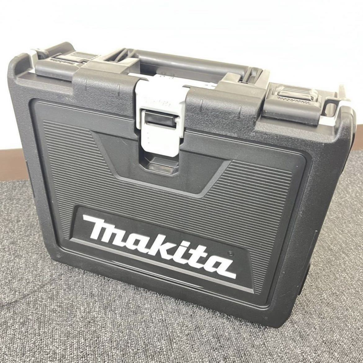 【未開封品②】☆makita充電式インパクトドライバTD173DRGX☆マキタ／ブルー／バッテリー2個付／充電器／18V／6.0Ah／電動工具／EC2_画像1