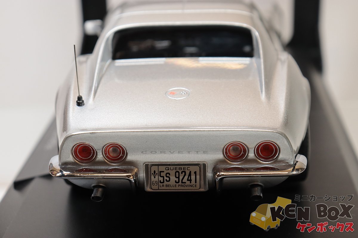 S=1/18 NOREVノレブ189032 Chevrolet Corvette 1969Silver metallicシボレーコルベット 銀シルバーメタリック現状渡し_画像3