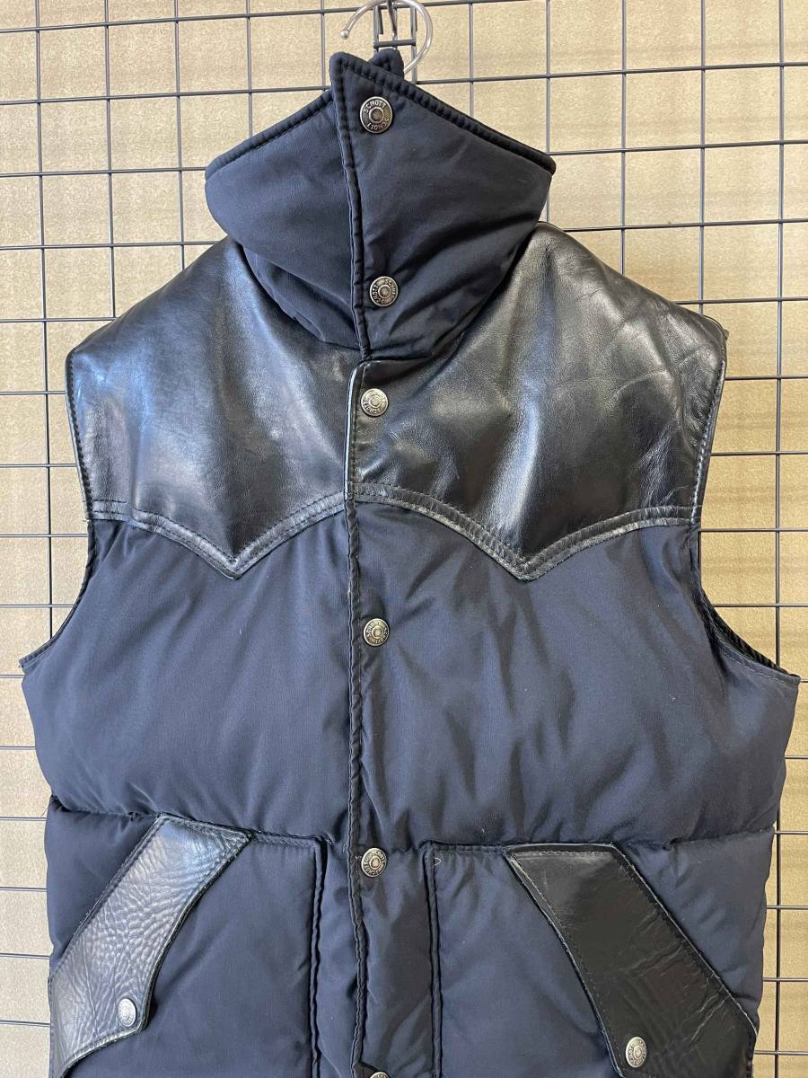 MADE IN USA【Schott/ショット】Leather Yoke Down Vest BLACK sizeS レザーヨーク ダウンベスト 牛革切替し ジャケット アメリカ製_画像2