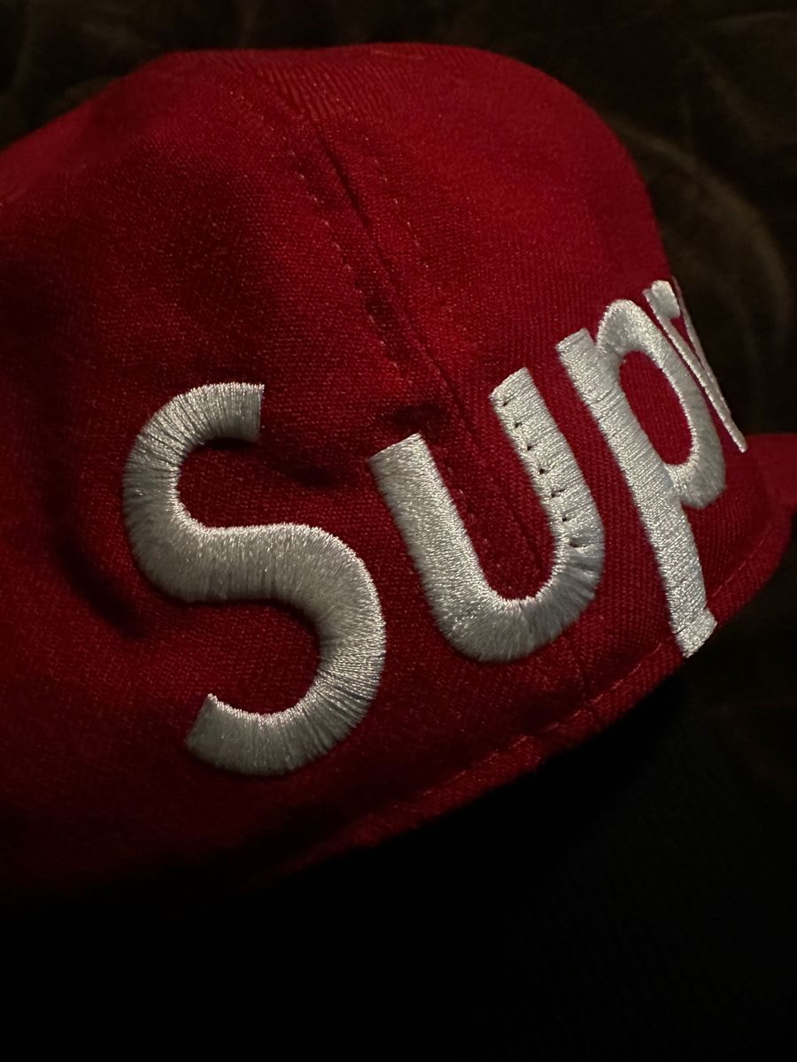 07SS SUPREME Solid Side Logo New Era Cap Red 7 1/8 (56 8cm 07SS SUPREME Solid Side Logo New Era Cap Red 7 1/8 (56 8cm
