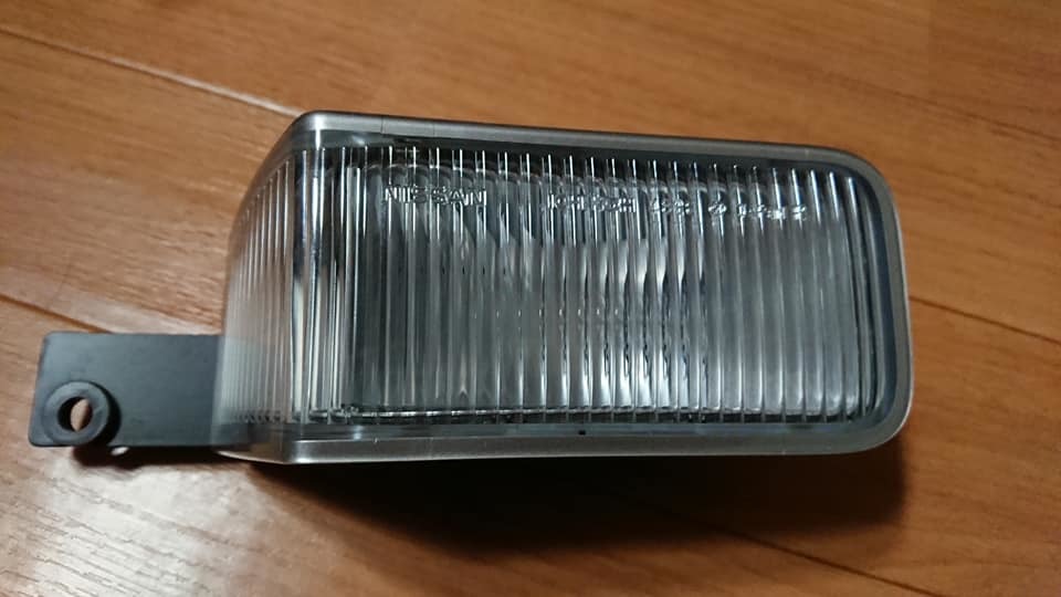 ER 34天花板後燈（右側）    原文:ER34 スカイライン用 バックランプ（右側）