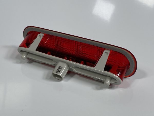 美品 エブリィ DA17V DA17W スペーシア MK42S フレア 純正 ハイマウントストップランプ 35810-81M01 1A26-51-580A 35810-81M0 管理21068_画像4