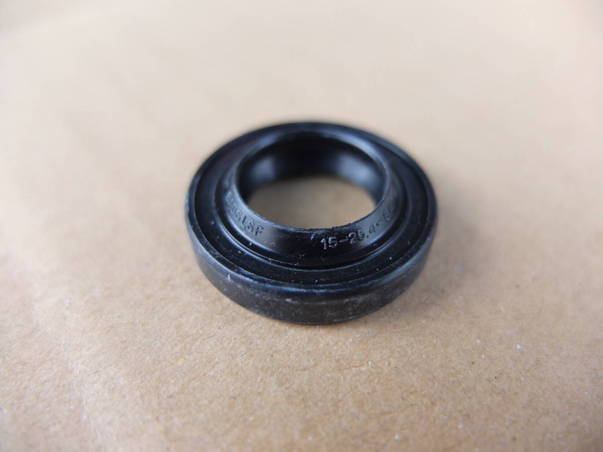  high quality shift rod oil seal 