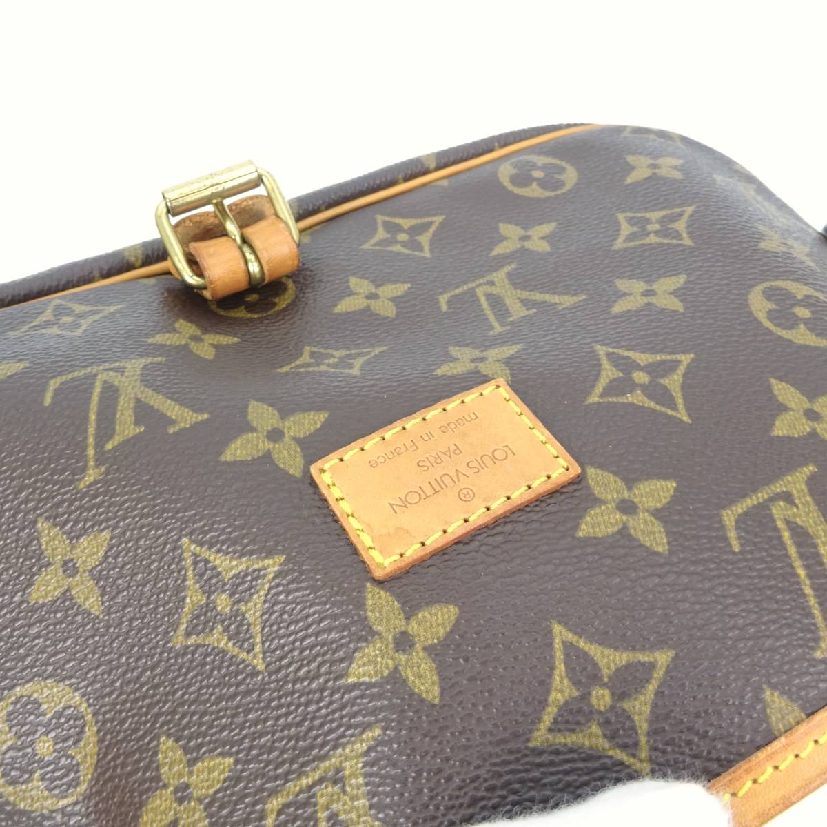 本物良品□ルイヴィトン□モノグラム/M42256/ソミュール30□斜めがけ