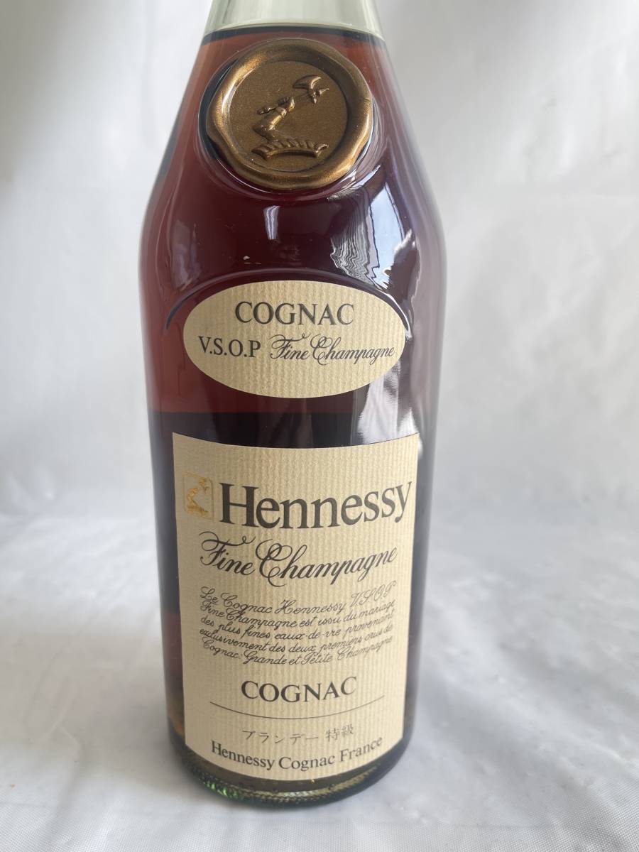 KF0510-34I　Hennessy　V.S.O.P　COGNAC　700ml　40％　ヘネシー　コニャック　ブランデー　スリムボトル　古酒_画像2