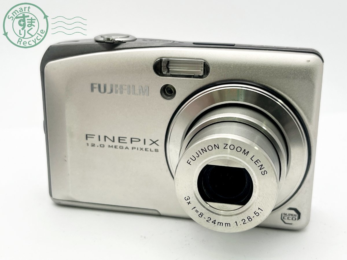 11324918　■ FUJIFILM 富士フィルム FinePix F60 fd デジタルカメラ バッテリー・充電器付き 通電確認済み カメラ_画像2