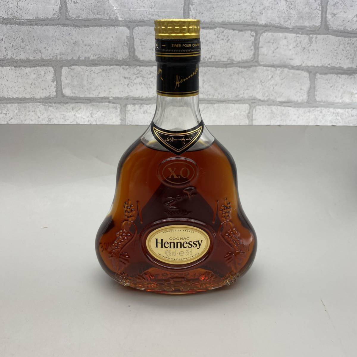 【A-3】未開栓 Hennessy XO ヘネシー COGNAC コニャック 40度 350ml 総重量 762gブランデー ボトル 古酒 金キャップ _画像2