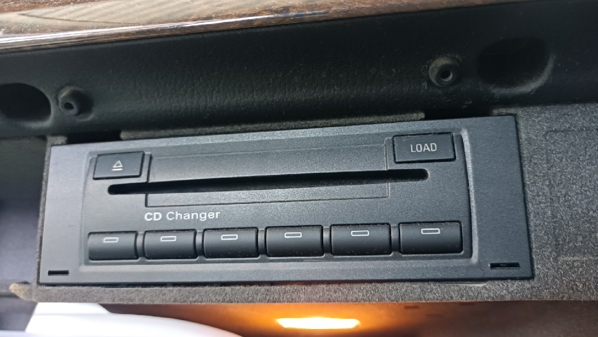  Audi CD changer A4 8EALT 2006 #hyj C233-054