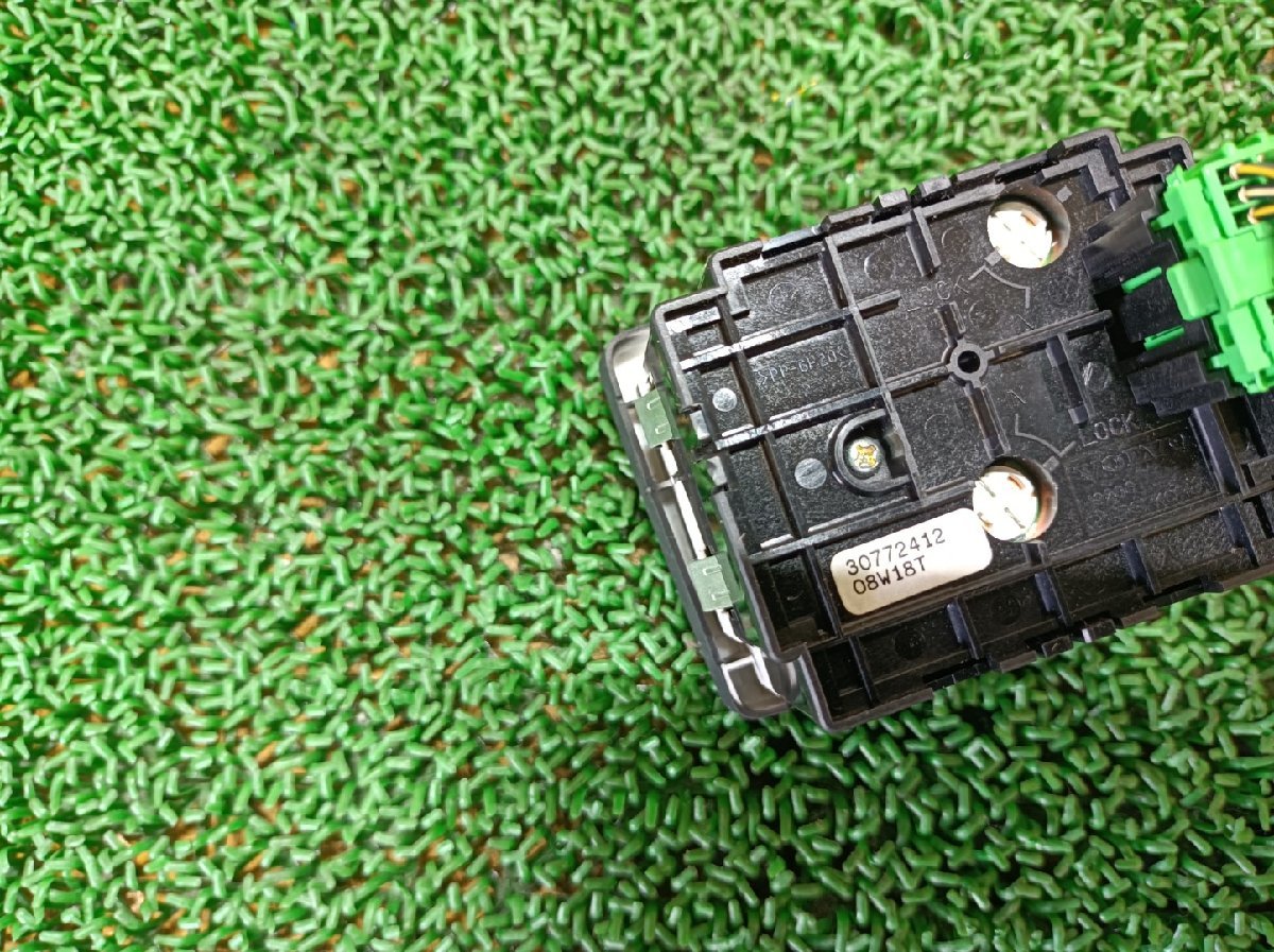 item_image_3
