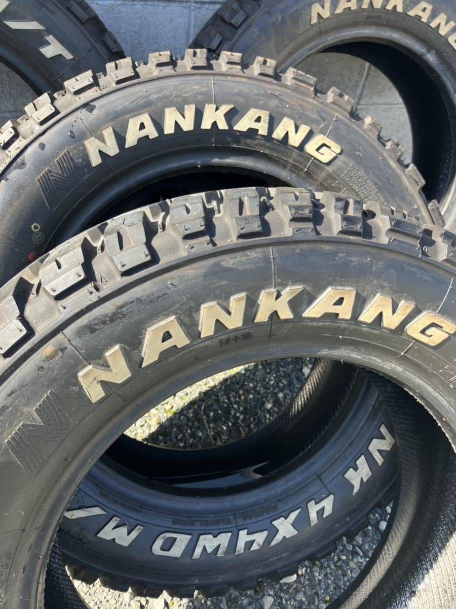 中古タイヤ 215/65R16 109/107Q 4本セット ナンカン NK 4×4 WD M/T バリ山 エクストレイル ハイエース_画像2