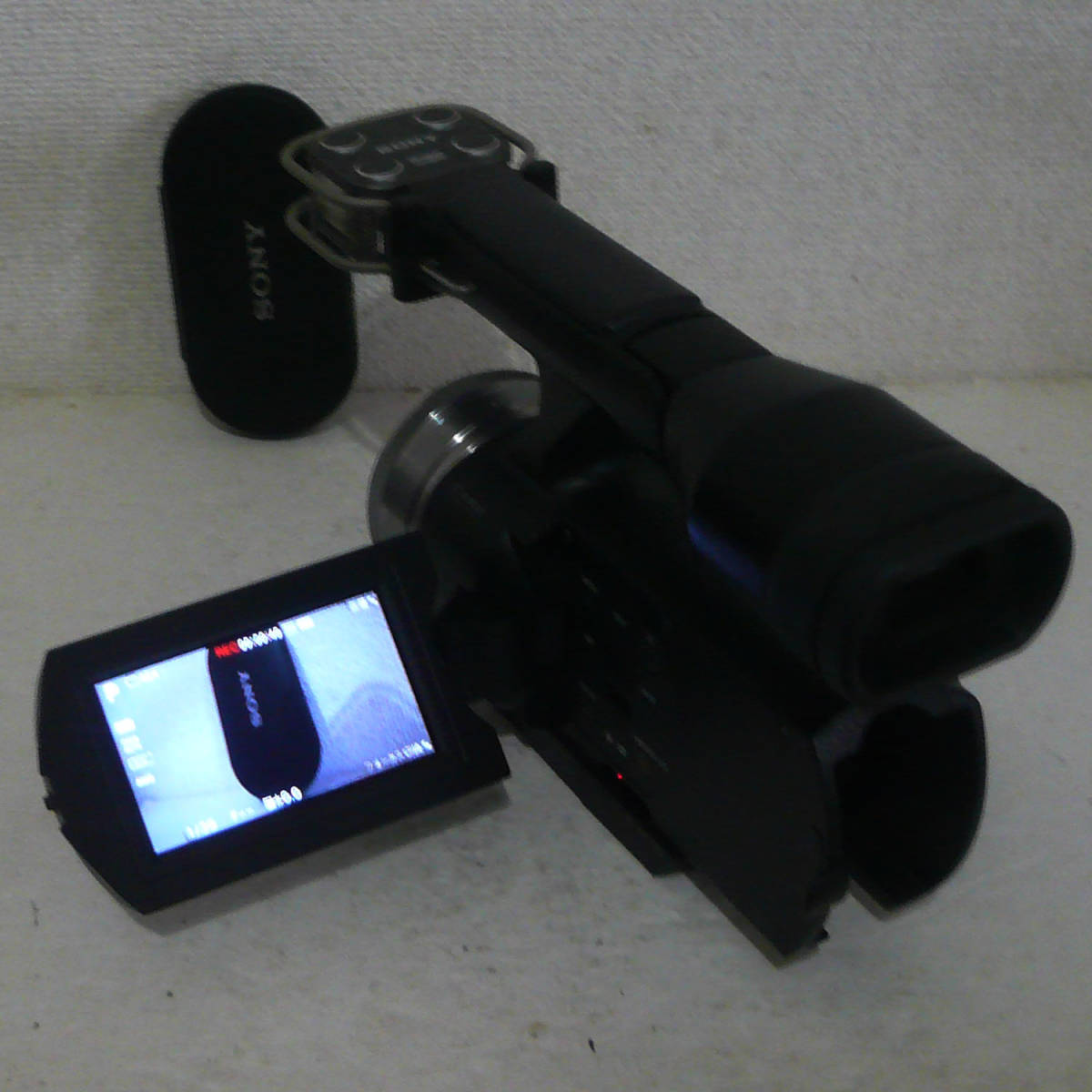 Sony【 NEX-VG10 】シネマカメラ フルハイビジョン 撮影再生可能 本体のみ 訳有品_画像4