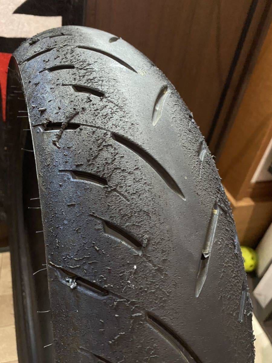 中古MCタイヤ 2023年製造 DUNLOP SPORTMAX GPR-300 140/70R17 ダンロップ スポーツマックス 140 70 17 1623 K4256_画像3