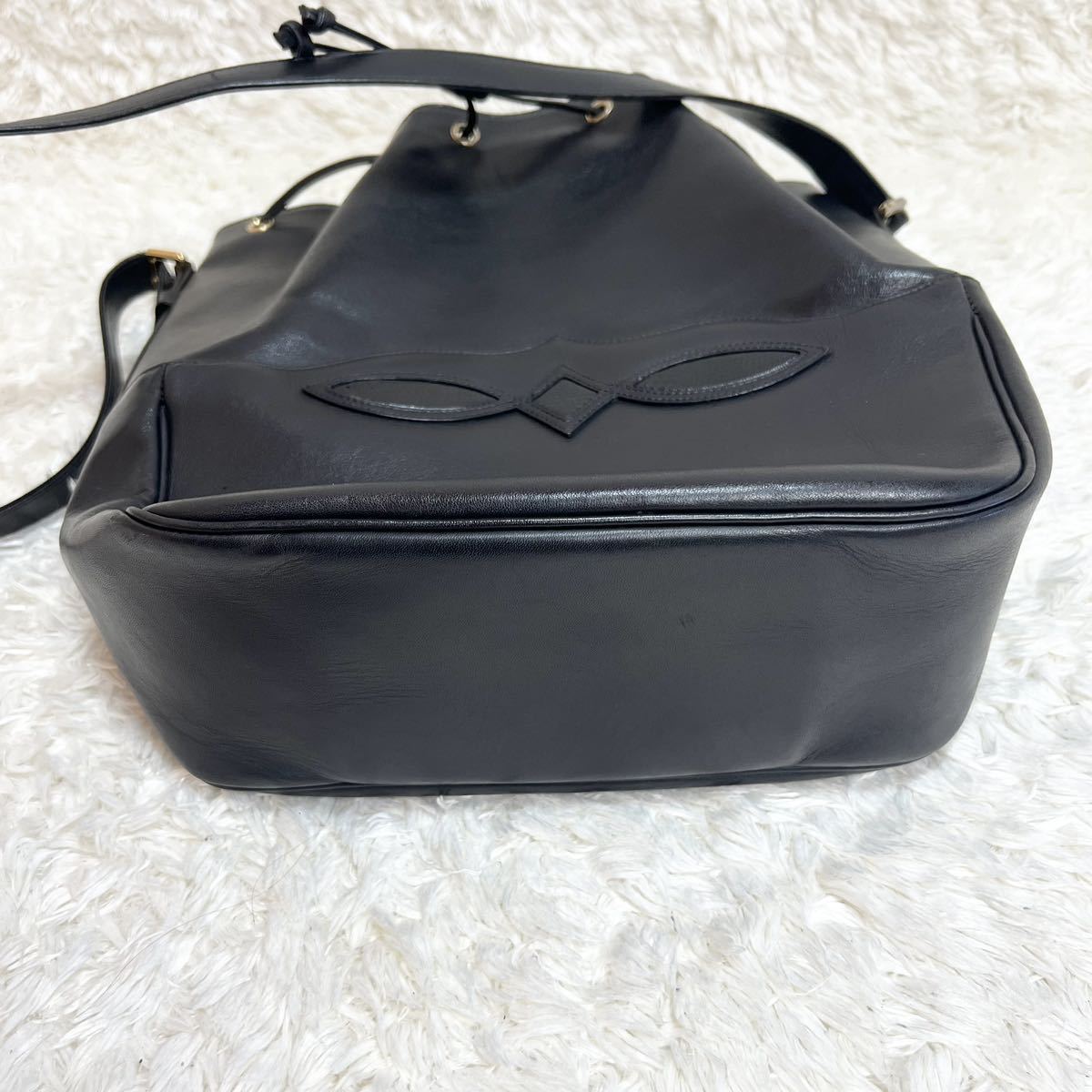 VALENTINO GARAVANI ヴァレンチノ ガラヴァーニ 本革 バッグ VALENTINO GARAVANI ヴァレンチノ ガラヴァーニ 本革 バッグ