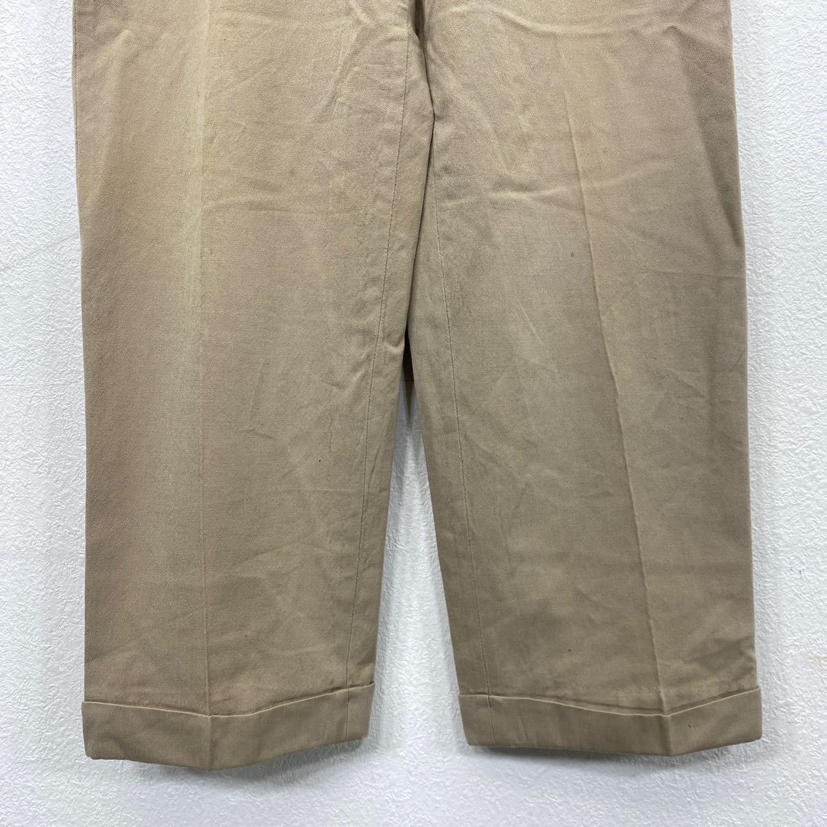 中古 古着 TOMMY HILFIGER チノパンツ W32 トミーヒルフィガー タック入り TALONジップ ベージュ 古着卸 アメリカ仕入 2311-902_画像3