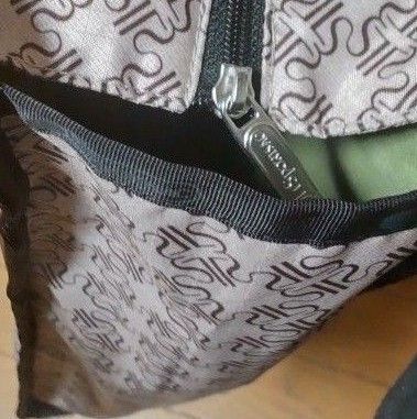 LeSportsac LG BOOK TOTEニューヨークシティプレッツェルズ レスポ トートバッグ