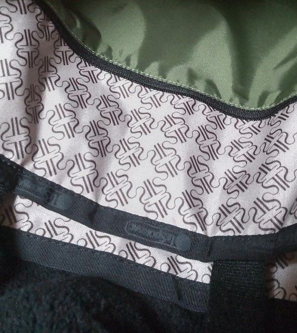 LeSportsac LG BOOK TOTEニューヨークシティプレッツェルズ レスポ トートバッグ