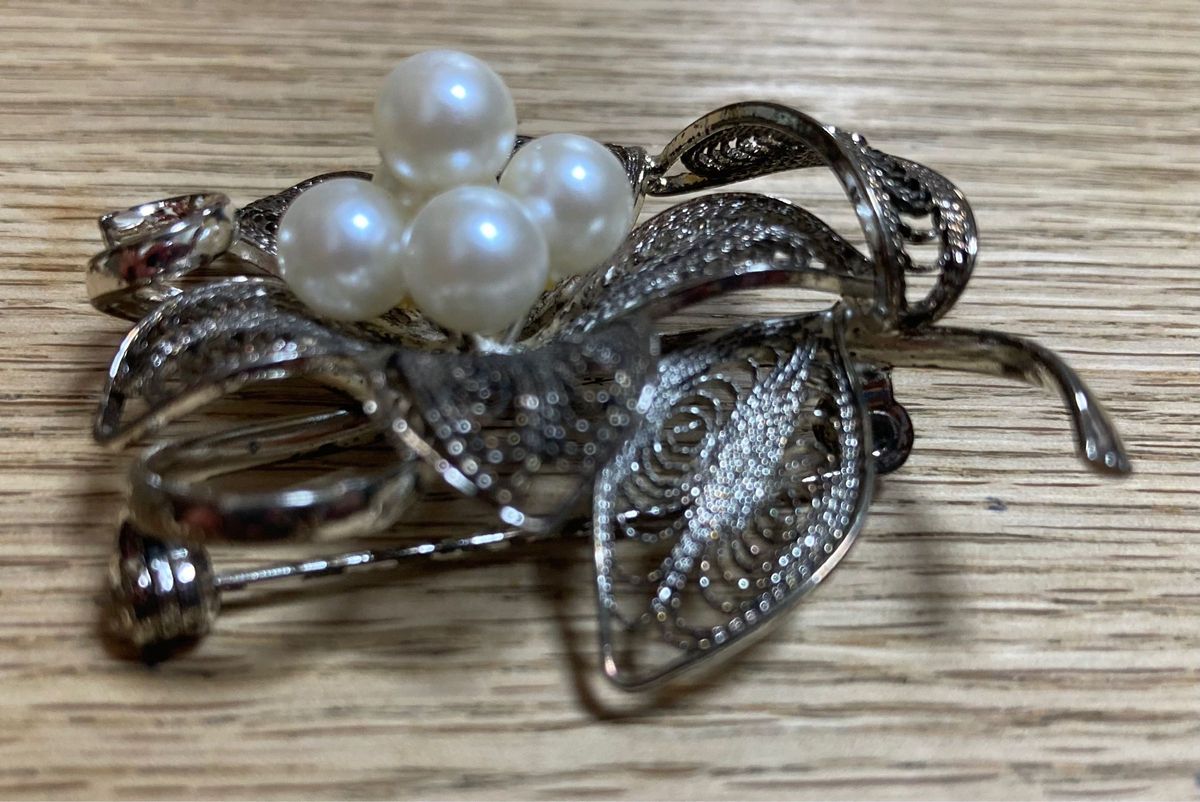 真珠 ブローチ ネックレス アクセサリー 指輪 飾り 服 カバン バッグ