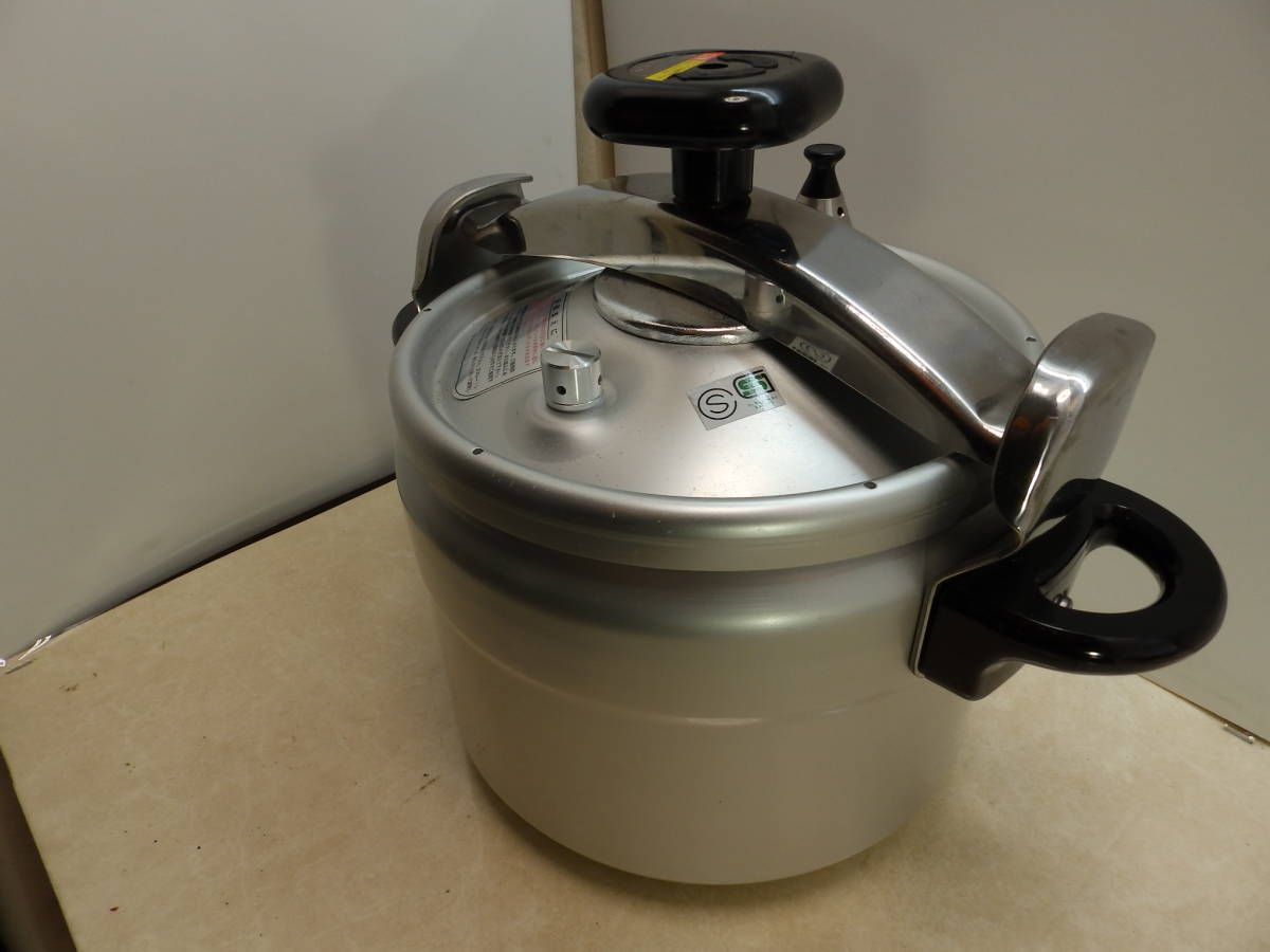 理研 圧力鍋 RSK-60 両手鍋 未使用 保管品 リケン RIKEN 調理器具 鍋 6