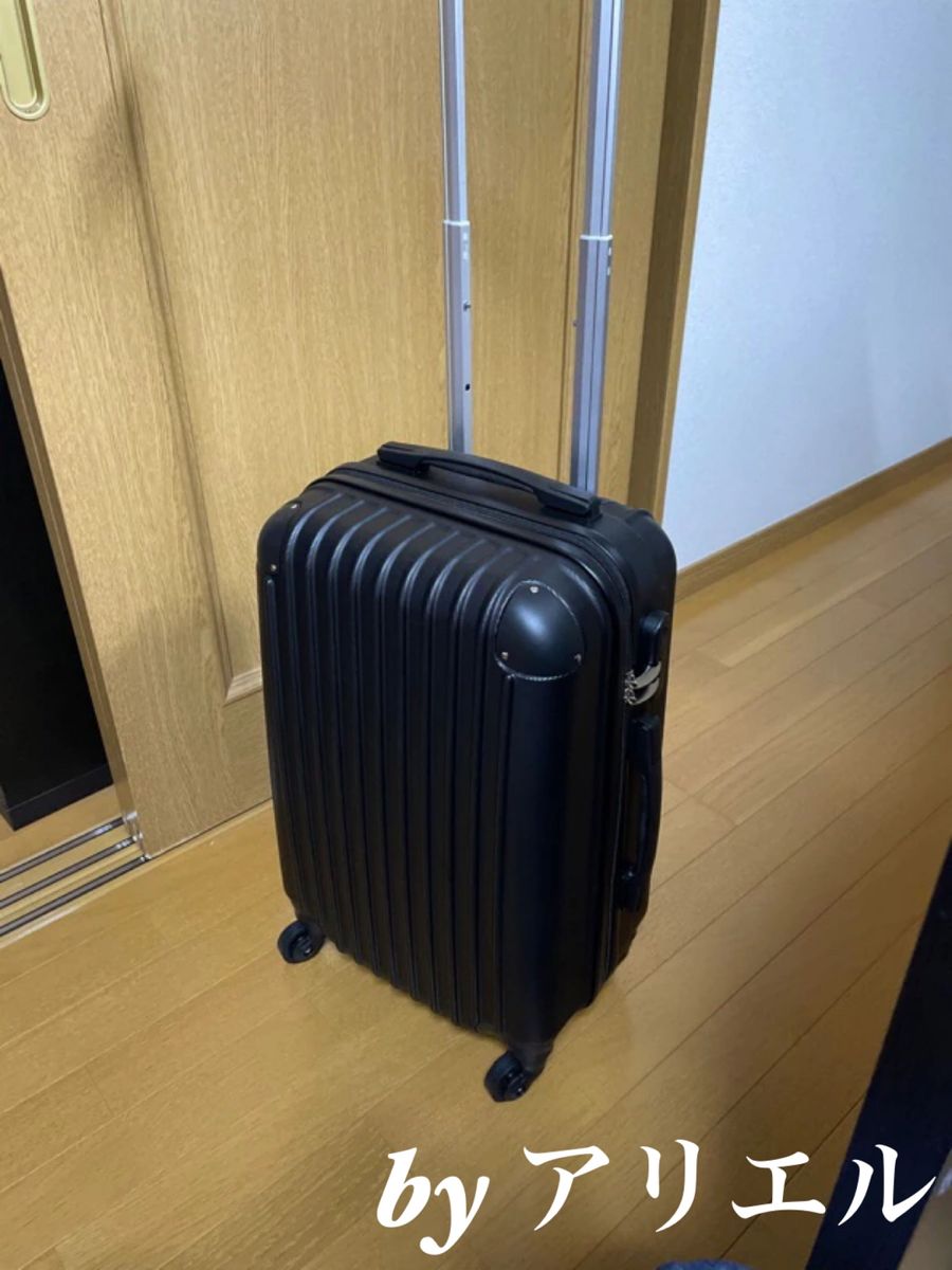新品 キャリーケース  Sサイズ ブラック 超軽量 スーツケース