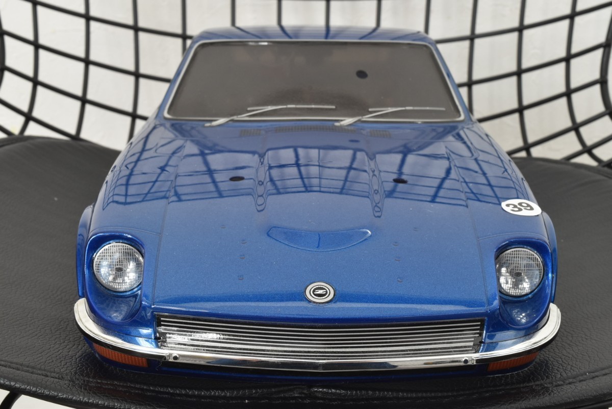 タミヤ 1/10 日産 フェアレディ 240Z TLU-01付き メーカー塗装済み完成品_画像4