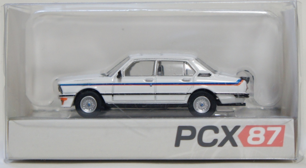 PCX87 1:87 BMW M535i (E12) White, 870092_画像4