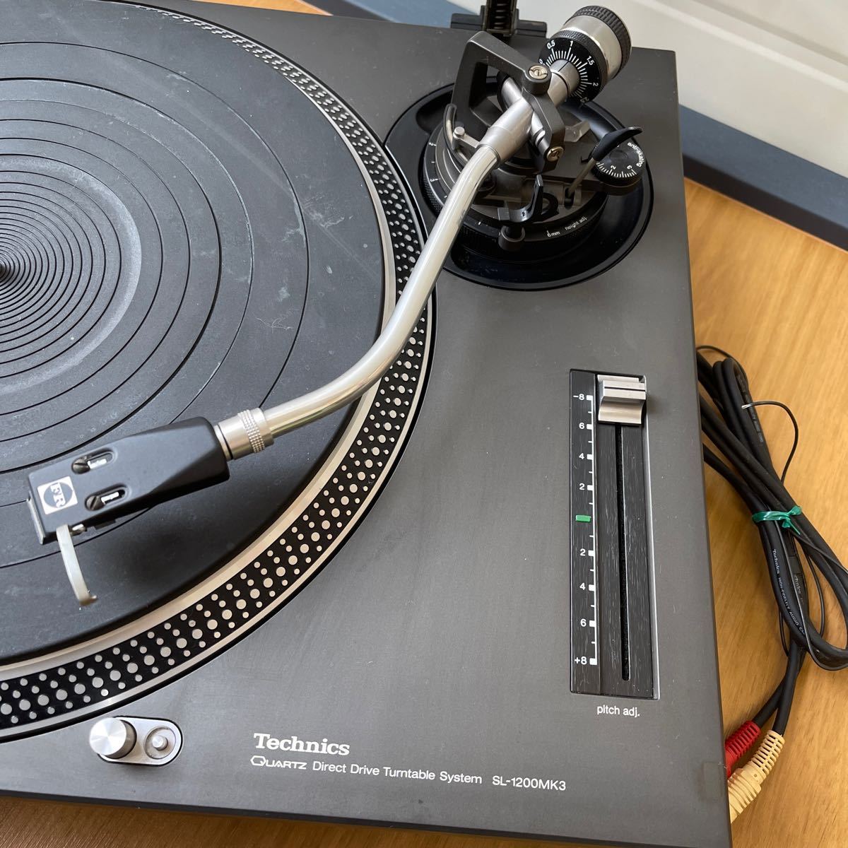 Technics テクニクス SL-1200MK3 ターンテーブル レコードプレーヤー（通電O.K）_画像2