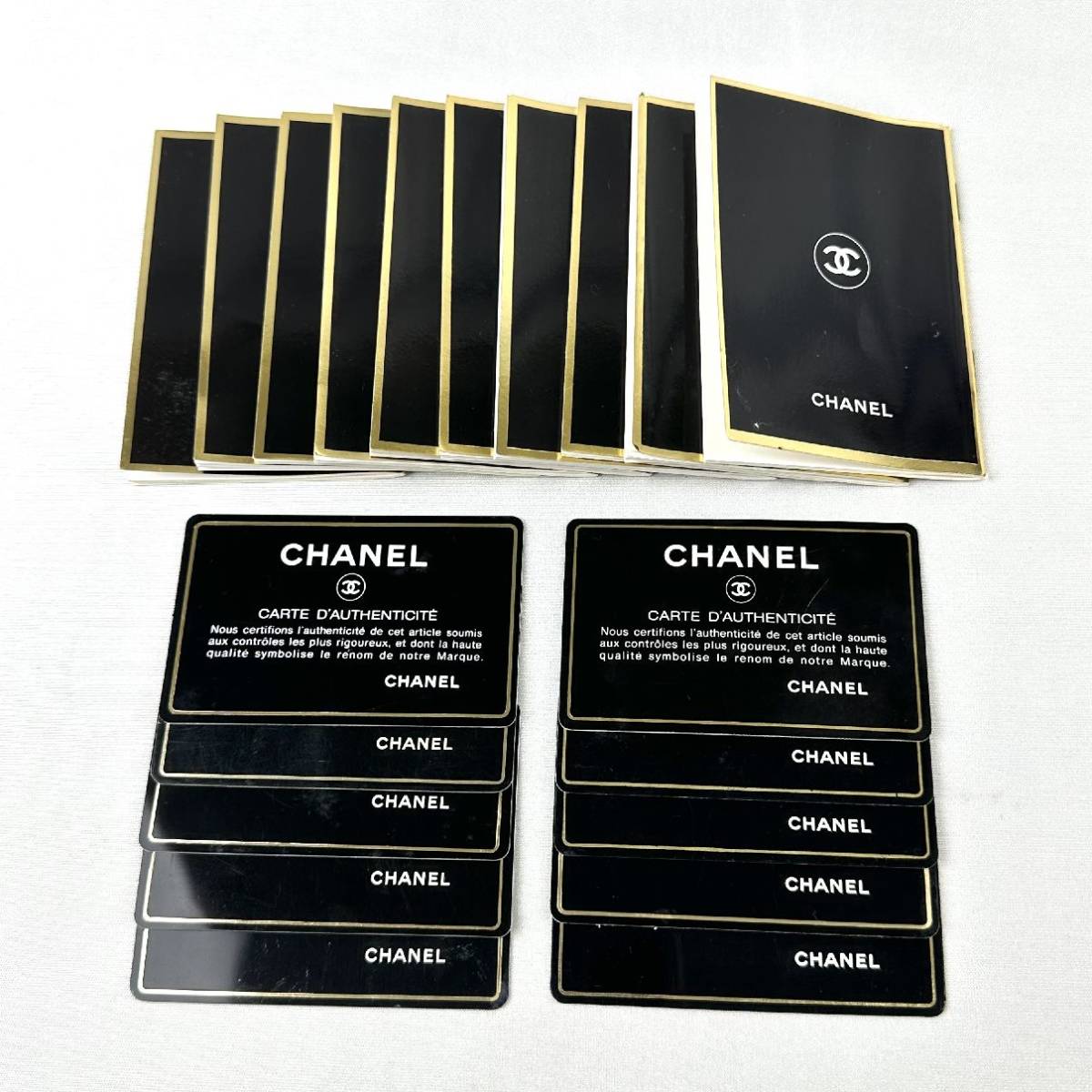 1円～CHANEL　シャネル　ギャランティカード 証明書　10枚セット　冊子 10冊セット　ブラック_画像2