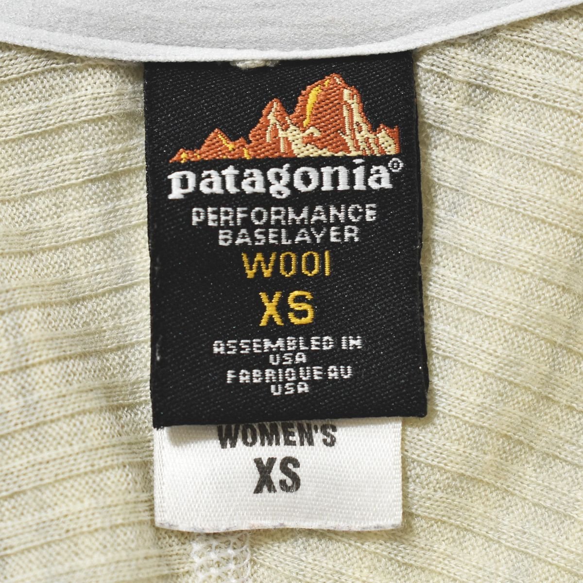 ♪冬場のアウトドアを快適に! パタゴニア Patagonia パフォーマンスベースレイヤー ウール ハーフジップ インナーシャツ XS レディース♪_画像4