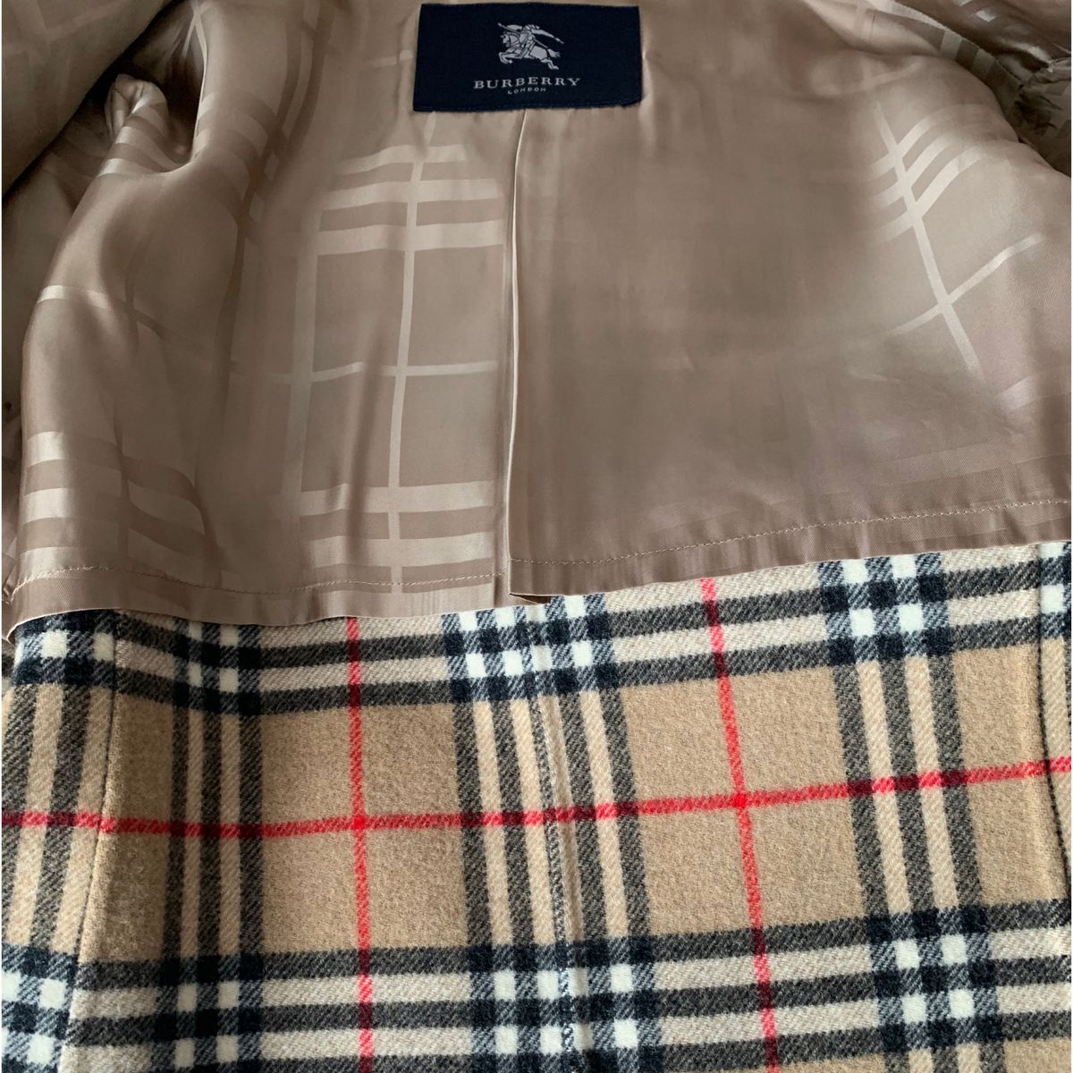 BURBERRY バーバリー  カシミヤ入り　ハーフ　コート　三陽商会