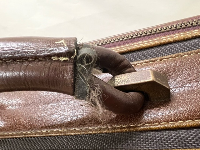 [ Kikusui -8943]American Tourister american two li Star suitcase trunk business bag / shoulder bag /(S)