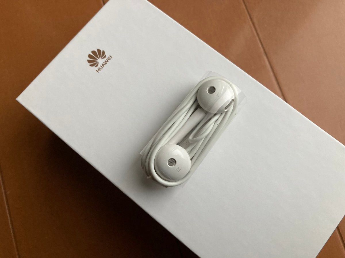 Huawei ファーウェイ 純正 付属品 イヤホン マイク 新品 未使用 有線 イヤフォン ジャック イヤホンマイク バイク