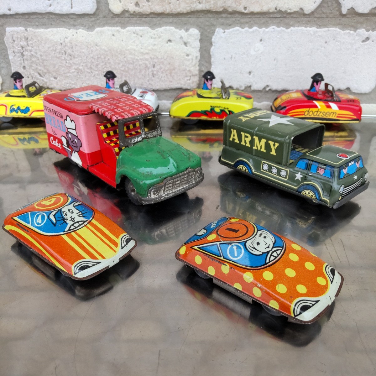 昭和レトロ駄菓子屋玩具ブリキ車おもちゃビンテージ８台セットの画像6