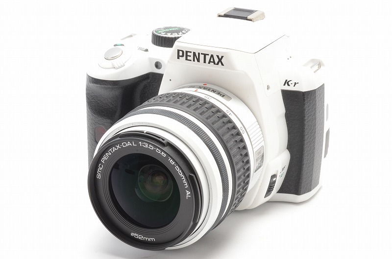 【 手振れ補正付 】ペンタックスPENTAX K-r 一眼レフ DAL 18-55mm AL+SMC F 100-300mm 標準 望遠 純正＆ Wレンズセット＜元箱付き＞Ｔ9698_画像2