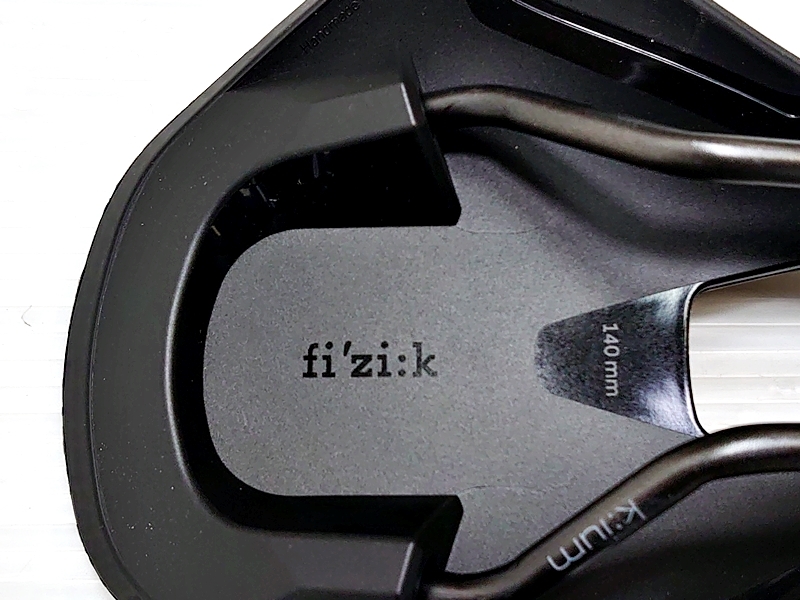 ▼▼美品 フィジーク FIZIK ARGO R3 サドル 140mm KIUM RAIL ブラック_画像9