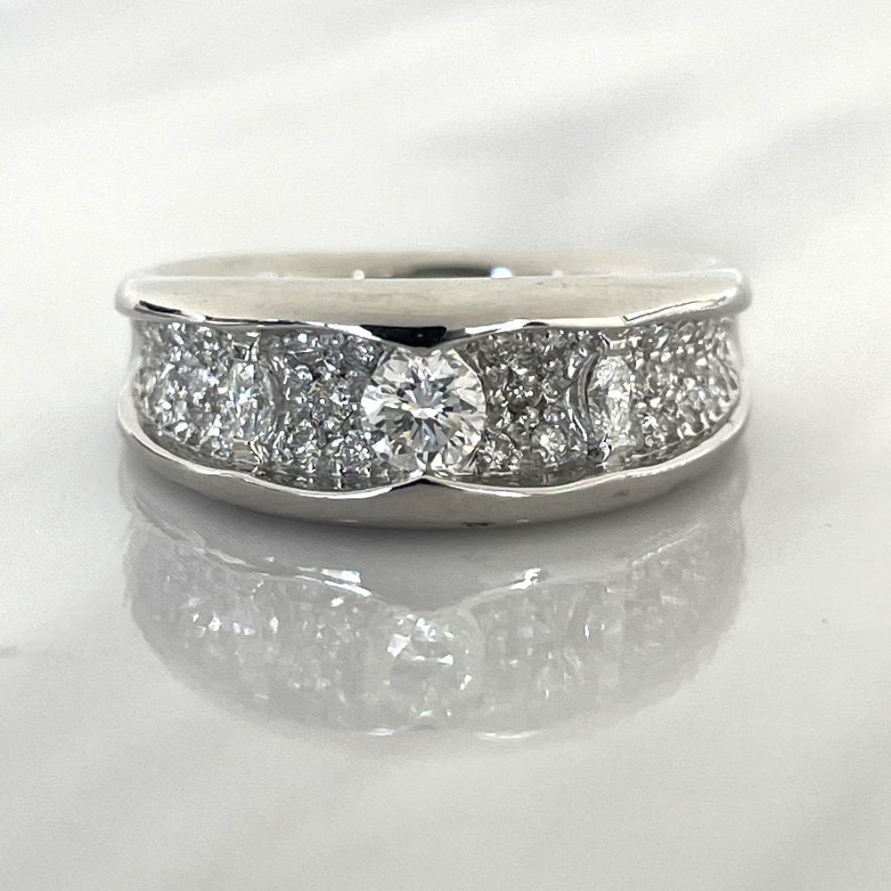 【楽天スーパーセール】 【中古】Pt900 ダイヤ デザインリング 指輪 レディース ジュエリー ダイヤ0.20ct 0.40ct 9.5g 13号 プラチナ台