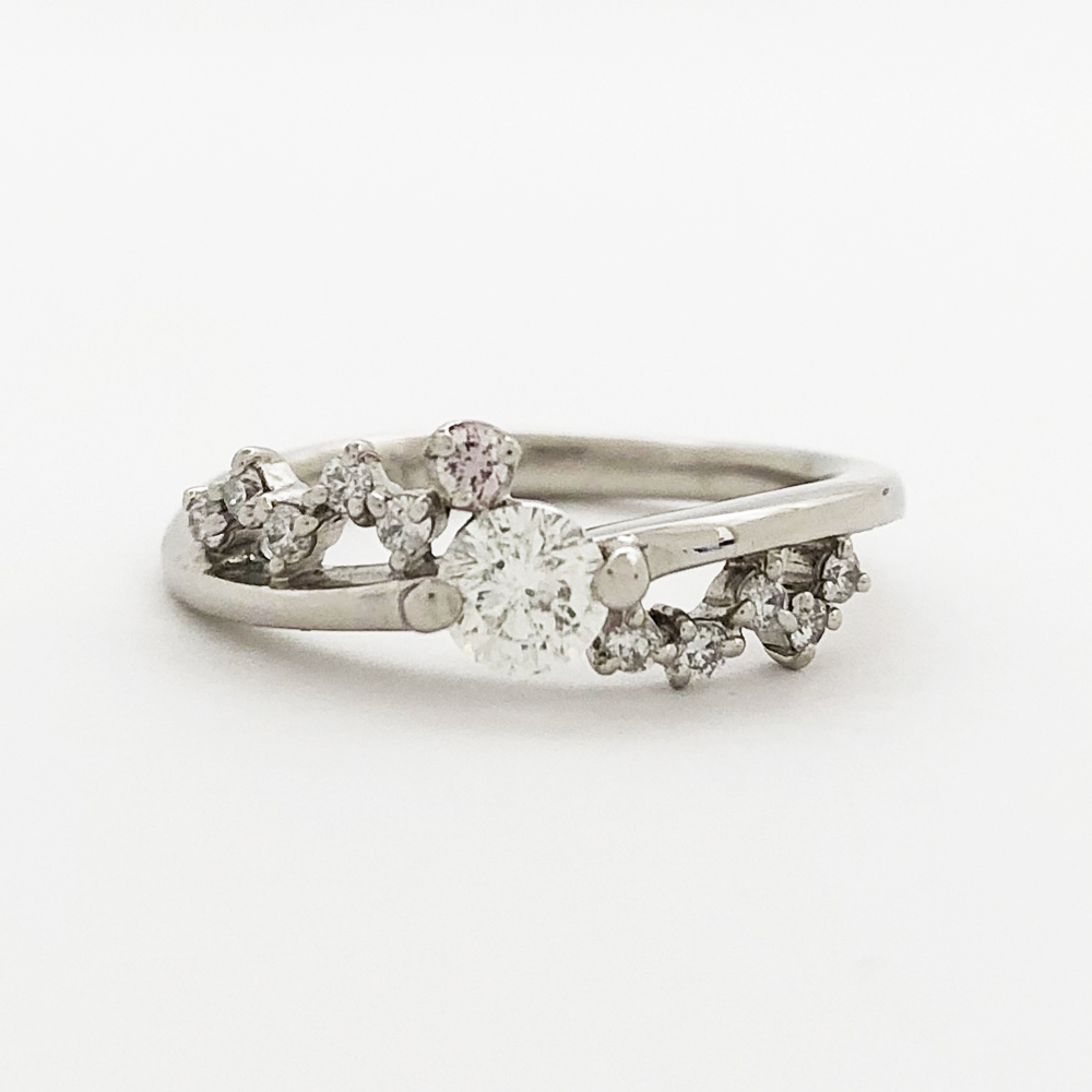 全ての 【中古】Pt900 ダイヤ ファッションリング D 4.2g 指輪 12号 D0.15ct 0.301ct プラチナ台