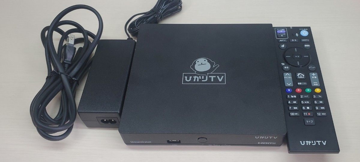 美品】ひかりTV 4K対応 トリプルチューナー ST-3400-