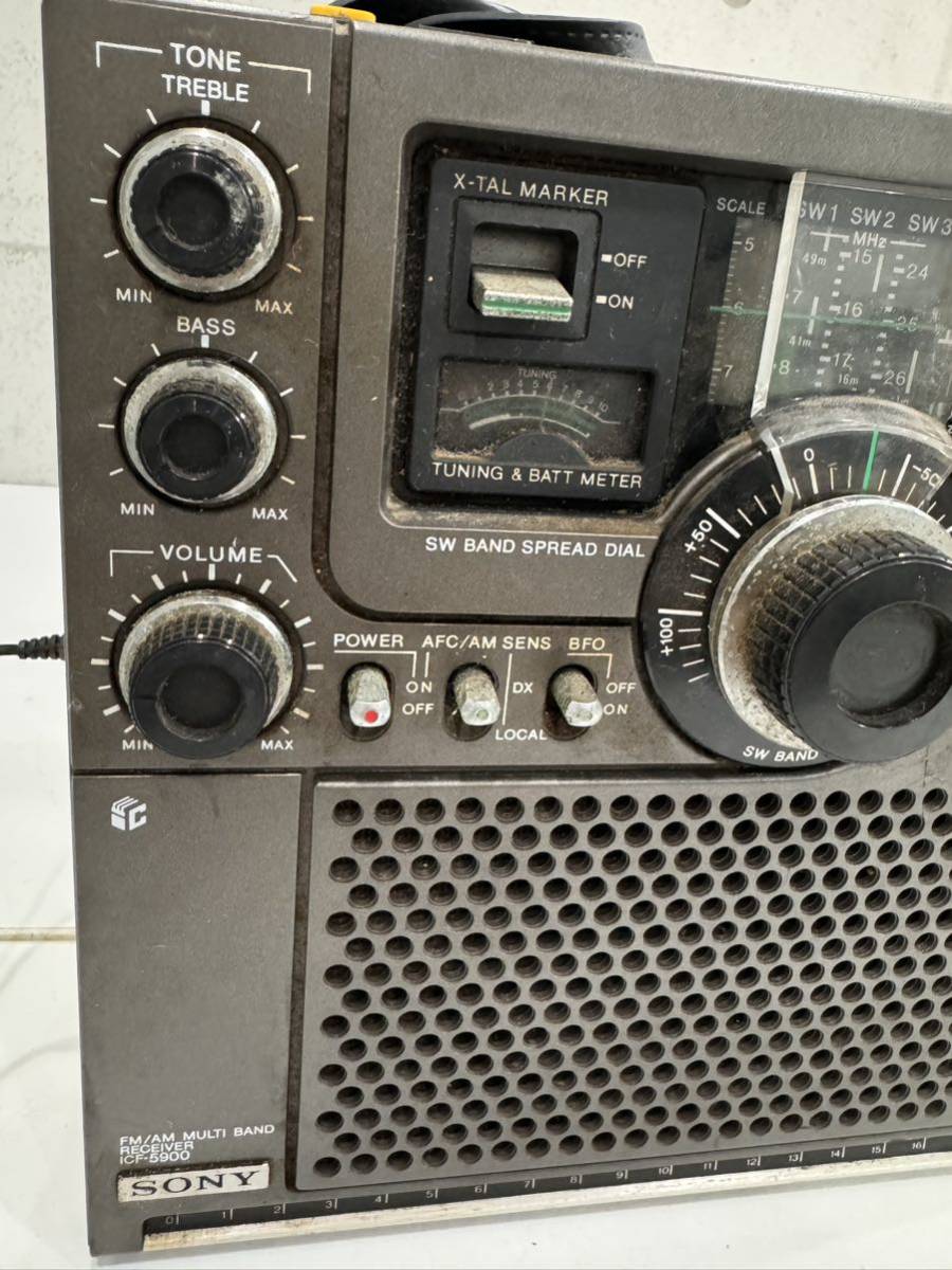 ★ SONY ソニー FM AM マルチバンドレシーバー ICF-5900 スカイセンサー ラジオ 通電確認済み 1025HA _画像2