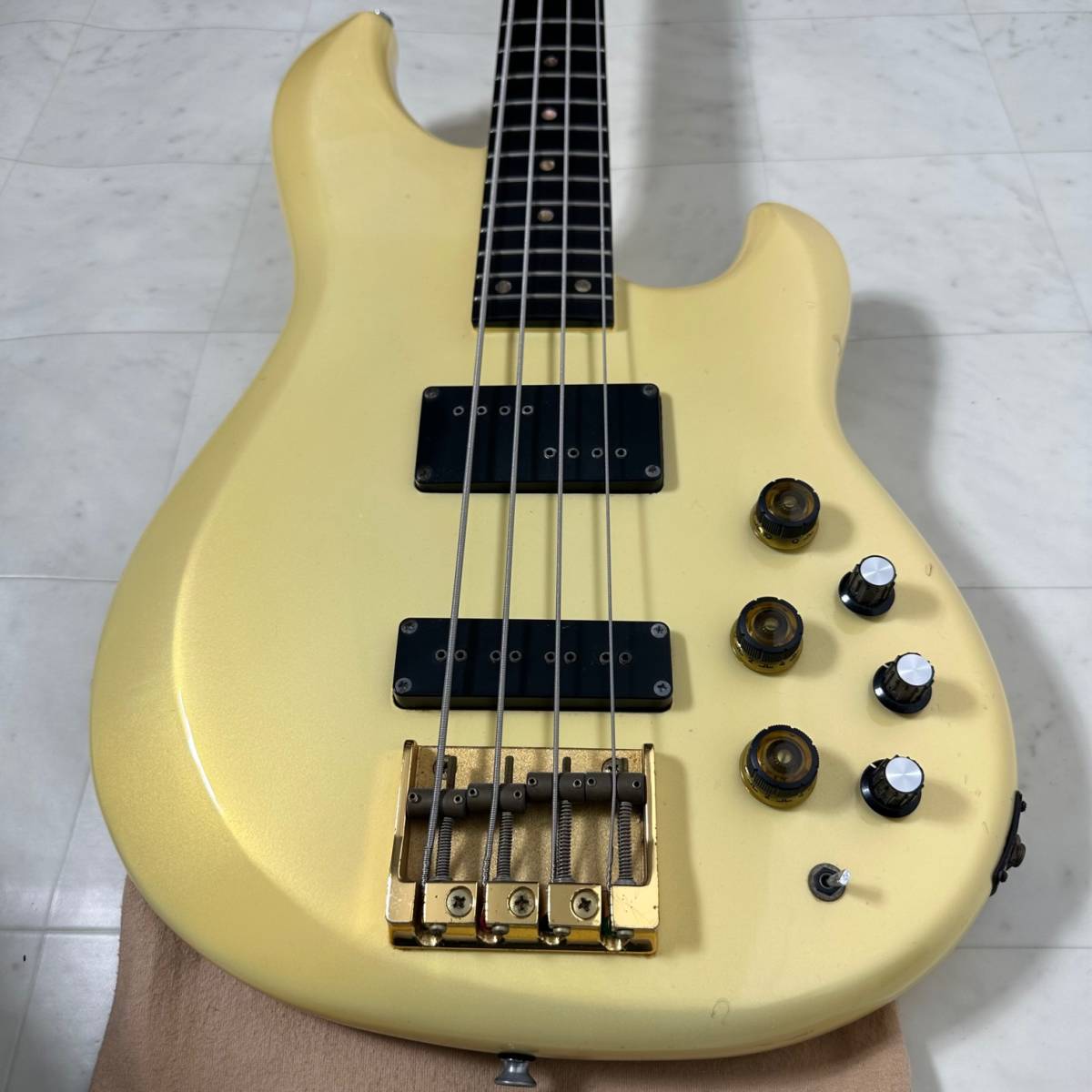 希少 Ibanez アイバニーズ MC924 スルーネック エレキベース エボニー 日本製 1982年 ジャパンビンテージ_画像6