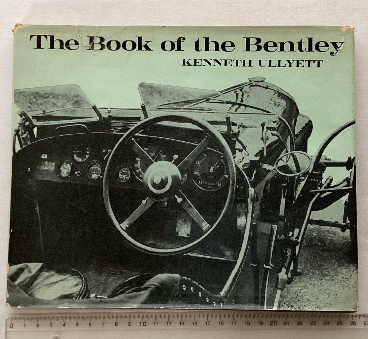 ★[68276・特価洋書 The Book of the Bentley ] ベントレー。★_画像1