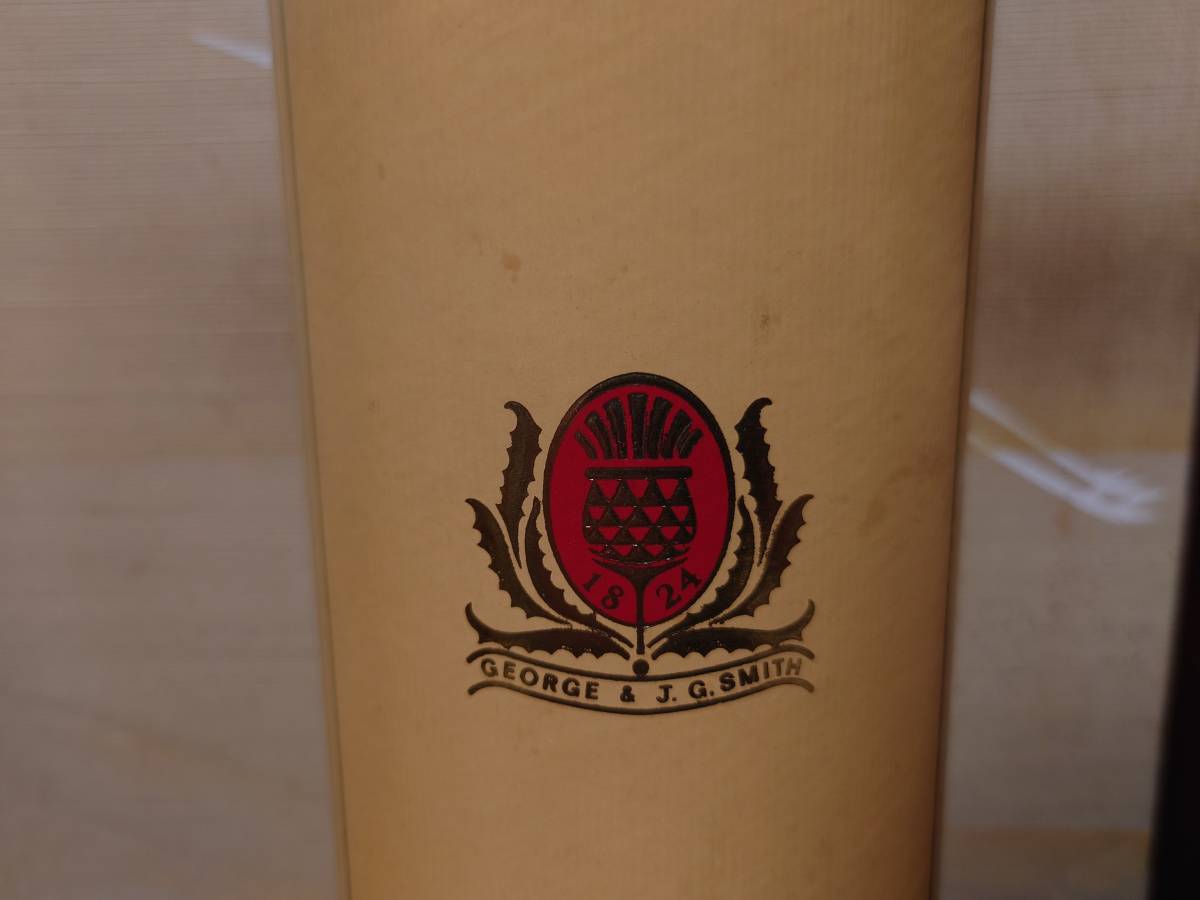 ■送料無料■空箱 箱のみ グレンリベット12年 旧 ボトル ラベル 赤アザミ 1000ml　丸 検索 18 GM G＆M　ウイスキー　缶