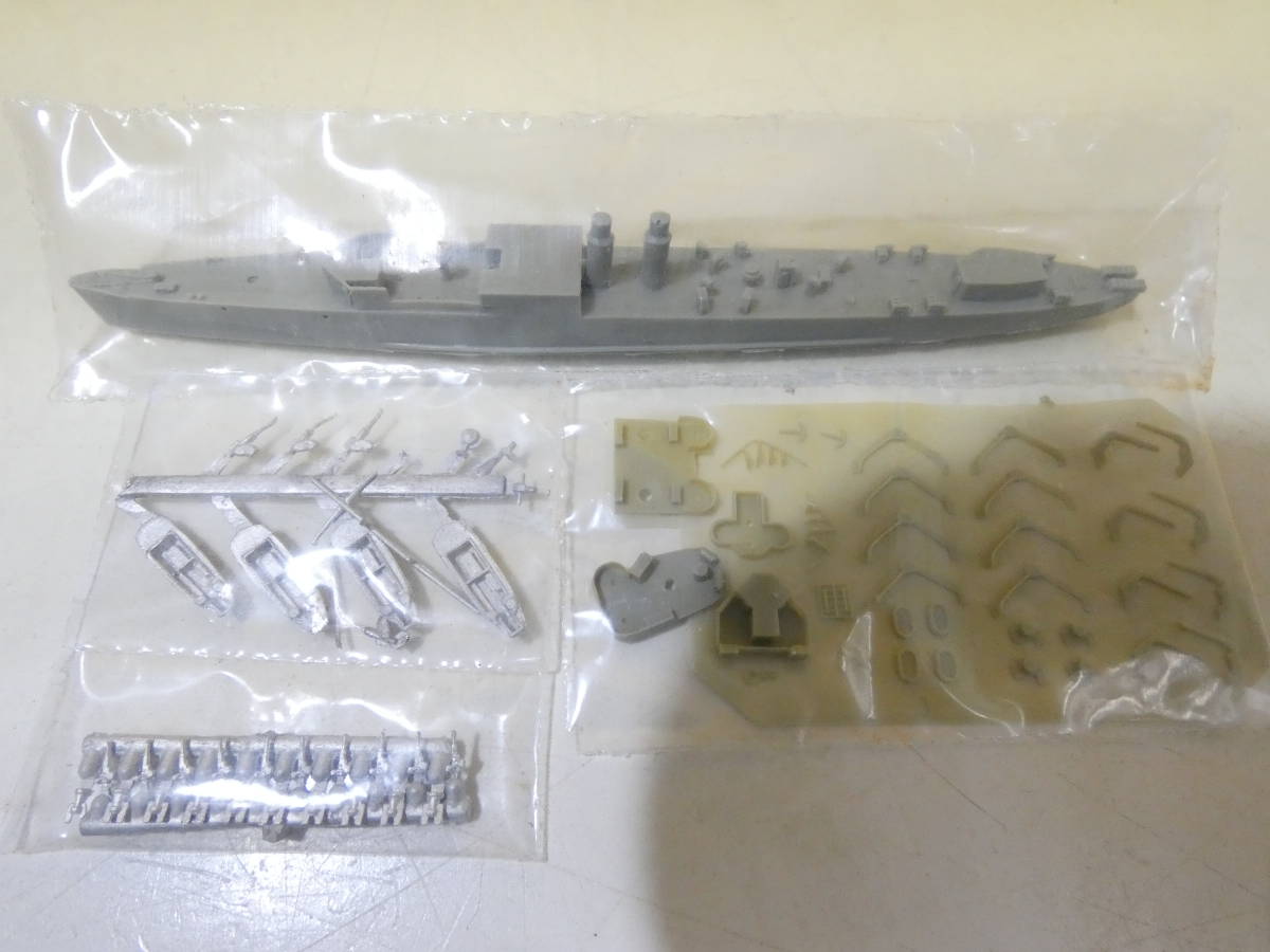 【ジャンク扱い】WSW　1/700　U.S.S. WARD,APD16 　ワード　アメリカ海軍　【未組立品】J5　S1214 _画像2