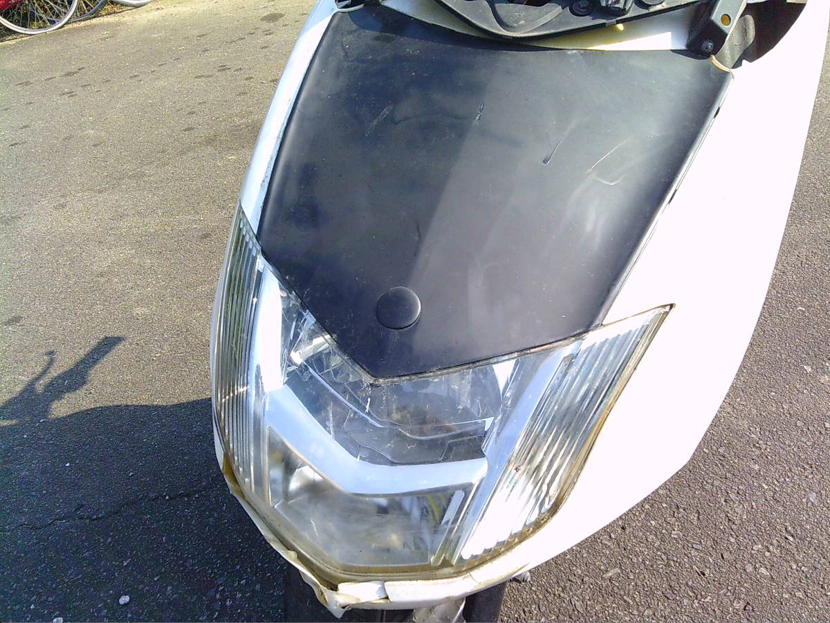 ヤマハぎふ　廃版旧車　マグザム専用　純正ヘッドライト画像の一点　　当社にて有料取り付けもOK　　部品取り車ばら売り中