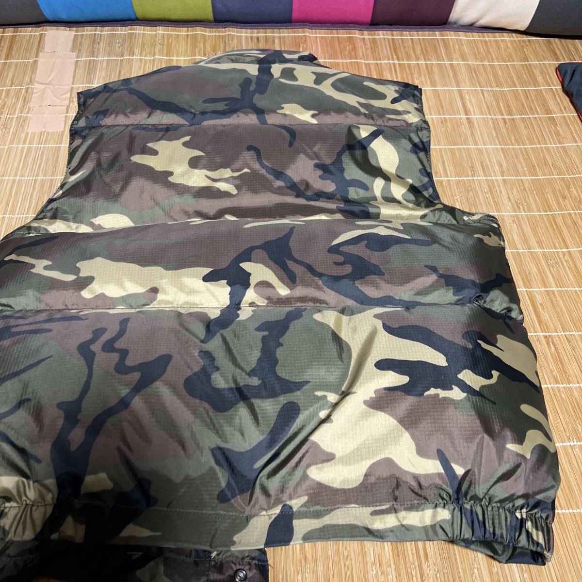 エヴィス ダウンベストカモフラ エヴィス ダウンベストカモフラ