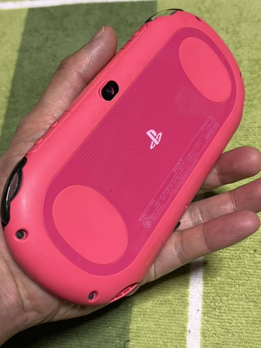 SONY ソニー PSVITA PCH-2000 液晶ガラスファイルがあり動作確認済み　(FB1)_画像6