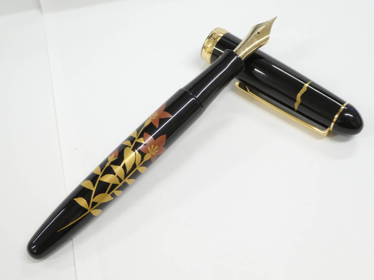 1円都 未使用品　Platinum　プラチナ　万年筆　筆記用具　#3776　センチュリー　漆　蒔絵　京雲　ペン先14K　23-7141_画像3