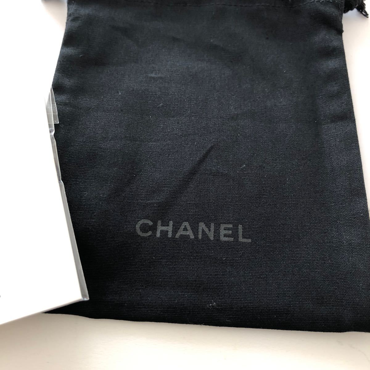 CHANEL シャネル 保存袋 布袋 ルージュ　ピンバッジ ブローチ　セット　新品　未使用　非売品　巾着　口紅　リップピンバッジ ノベルティ_画像3