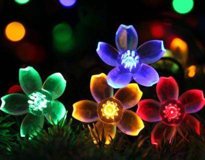 ソーラー LED 桜花ガーデンライト 100電球 12m 虹色 ストリングライト レインボー 芝桜 フラワー 太陽充電 夜間自動点 日本全国送料無料_画像1